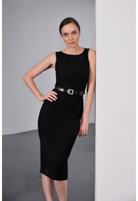 Базова чорна сукня