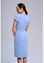 Голубое деловое платье длины миди