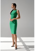 Зеленое платье футляр ниже колена