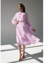 Нежно-розовое воздушное платье длины миди