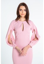 Женственное облегающее платье пастельно-розового цвета
