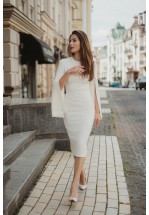 Біла стильна сукня довжини міді