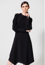 Чорна ділова сукня