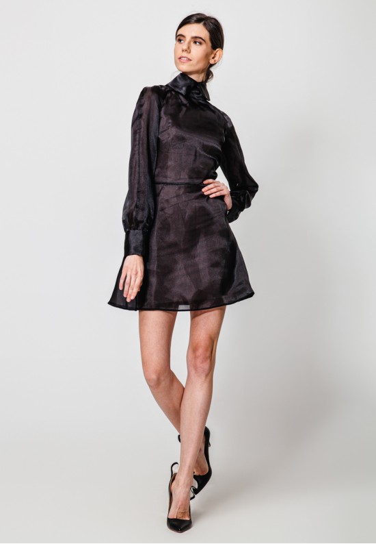 Чорна сукня міні з органзи