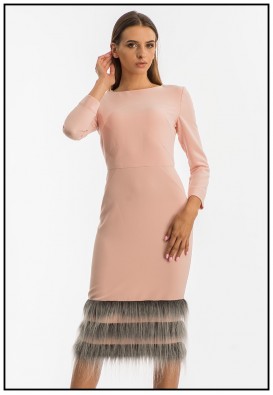 Елегантна сукня міді з хутряним манжетом по подолу