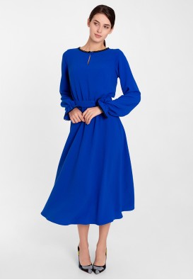 Коктейльное платье миди в синем цвете