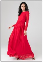 Червона довга сукня