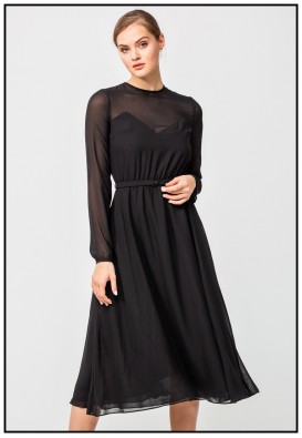 Легкое платье из чёрного шифона