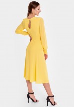 Легка сукня міді жовтого кольору