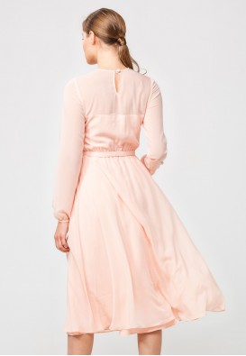 Ніжна шифонова сукня міді в персиковому кольорі